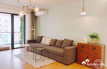 rent a stylish renovated apartment in shanghai Si Nan Court